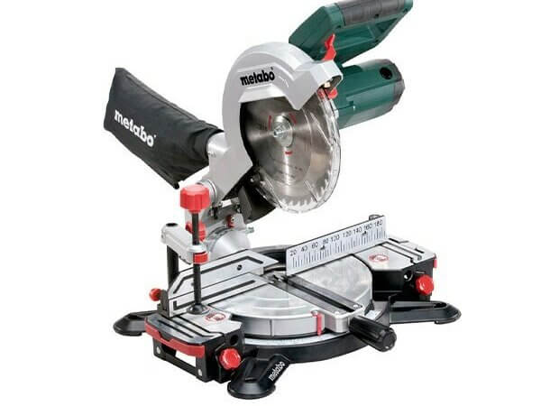 Afkortzaag Metabo Ka216m huren
