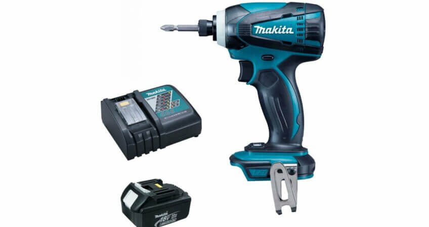 Makita DTD 152 slagschroevendraaier huren